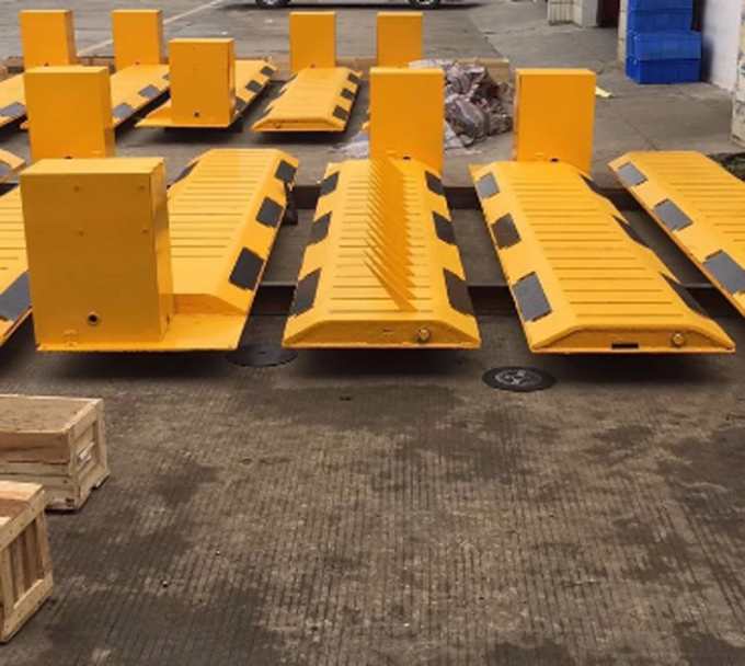 Tire Killer Road Spike Barriers Residence Remote Control High Sensitivity