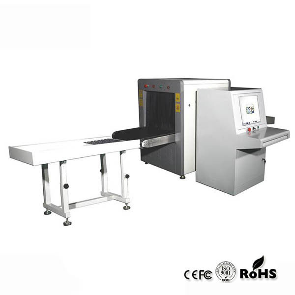 Middle Size X Ray Baggage Scanner High Precision 653 * 514 Mm With Image Monitoring